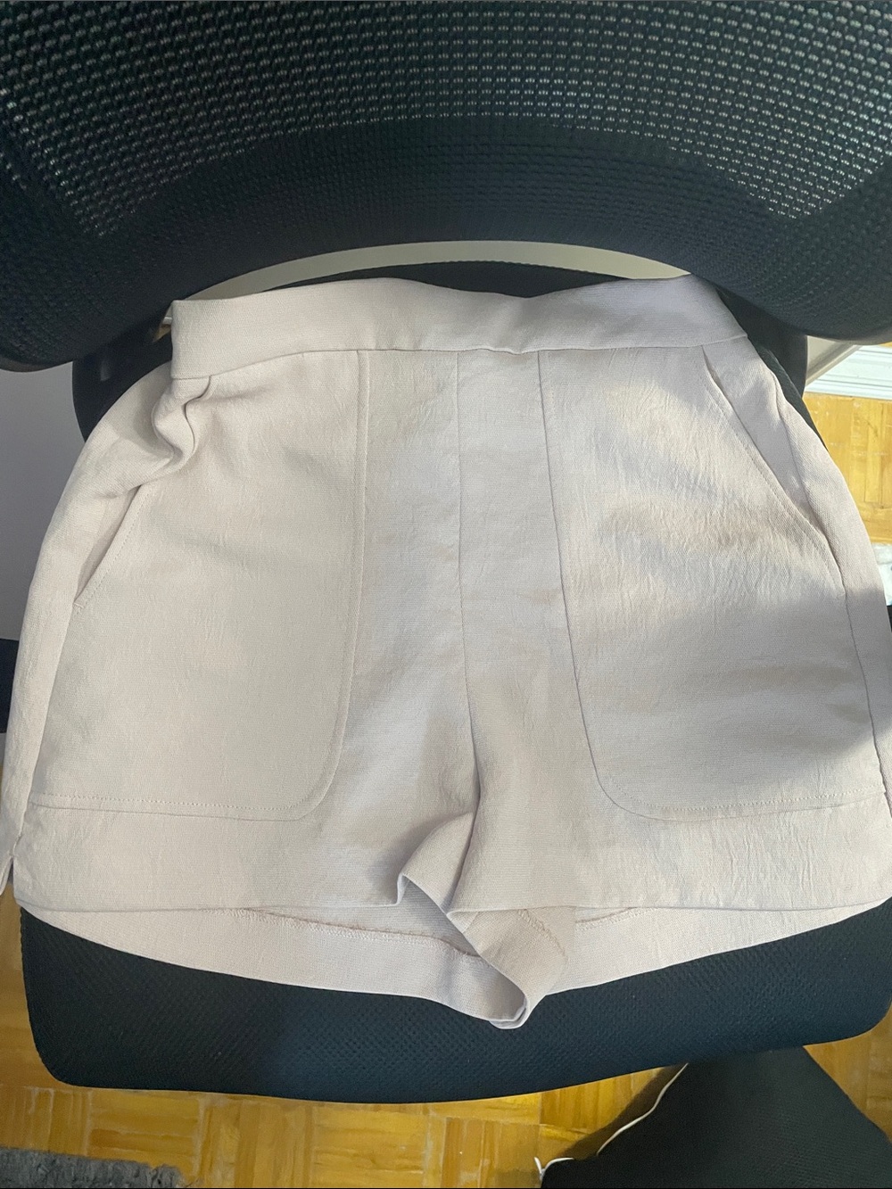 Wilfred Pale Pink Bermuda Shorts with Front Patch Pockets